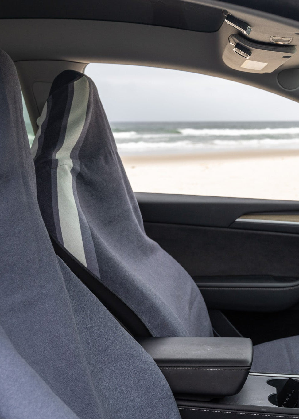 The FIG Car Seat Towels with Zipped Pocket | Car & Gym Seat Protector