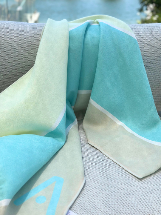 The SCANDI -  w/ Zip | Car Seat & Gym Seat