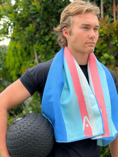 Euro gym towel lifestyle 2 #style_euro