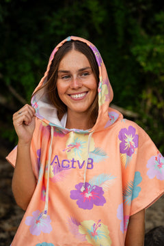 Lani Changing Poncho #style_lani