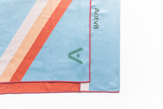 Premium beach towels,  8 recycled plastic bottles. Highly absorbent, sand resistant, lightweight and designed in Australia, gym towel,